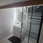 Дом отдыха Cinema Prive Maison Cosy Romantique